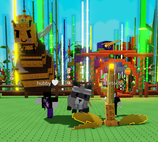 🐝 Queen Bee vs 🦝 Raccoon vs 🐉 Dragonfly: The Ultimate Divine Pet Showdown in Roblox Grow a Garden